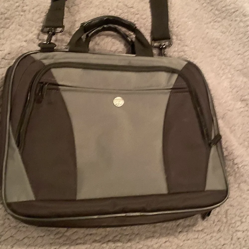 Targus Laptop Messenger Bag Notebook Case travel Case